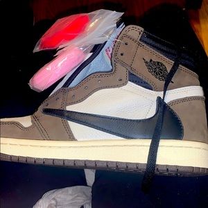 Travis Scott Air Jordan 1